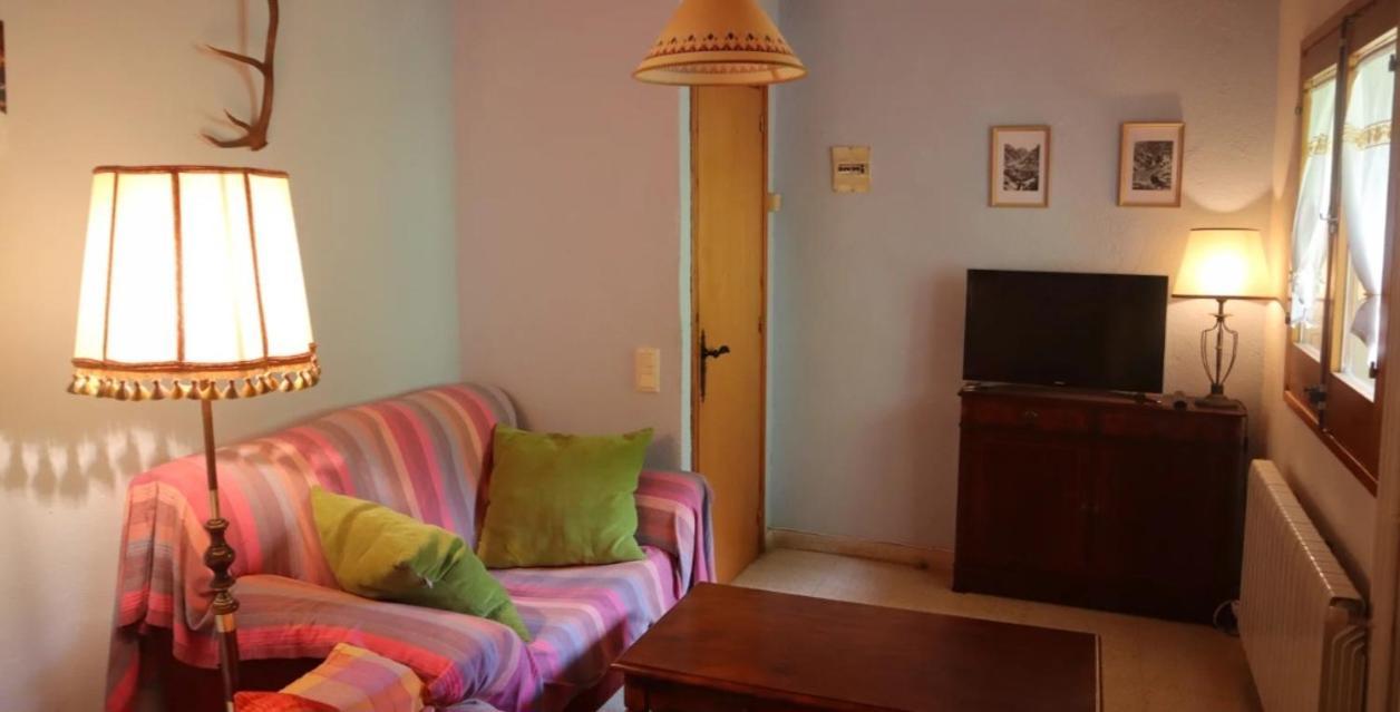 플라놀레스 Cal Calau Vega B&B 외부 사진